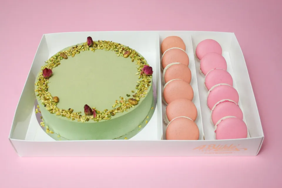 Blikle Pistacchio set torta + 12 macaron assortiti