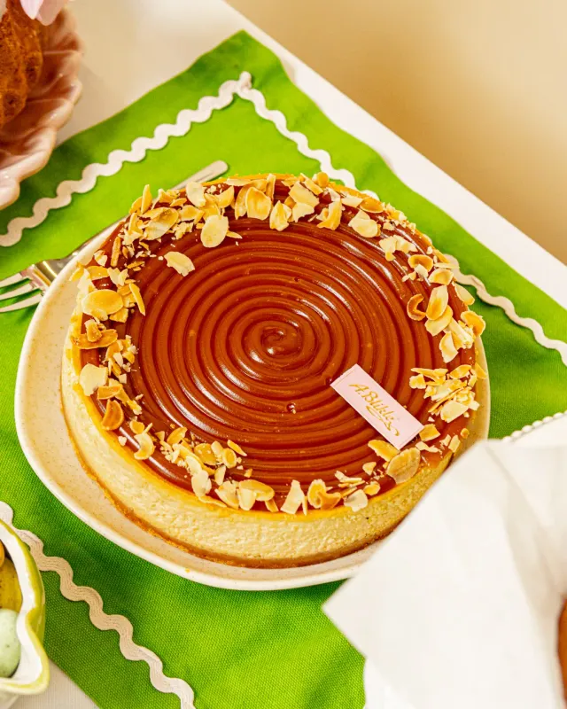 Blikle Sernik Caramello cheesecake 6 porzioni mandorle