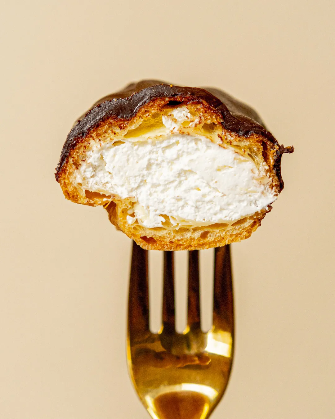 Blikle Ekler eclair panna e cioccolato monoporzione