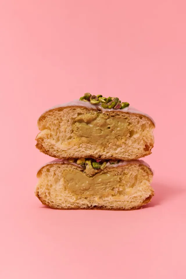 Blikle Bombolone Pistacchio glassato con granella dolce