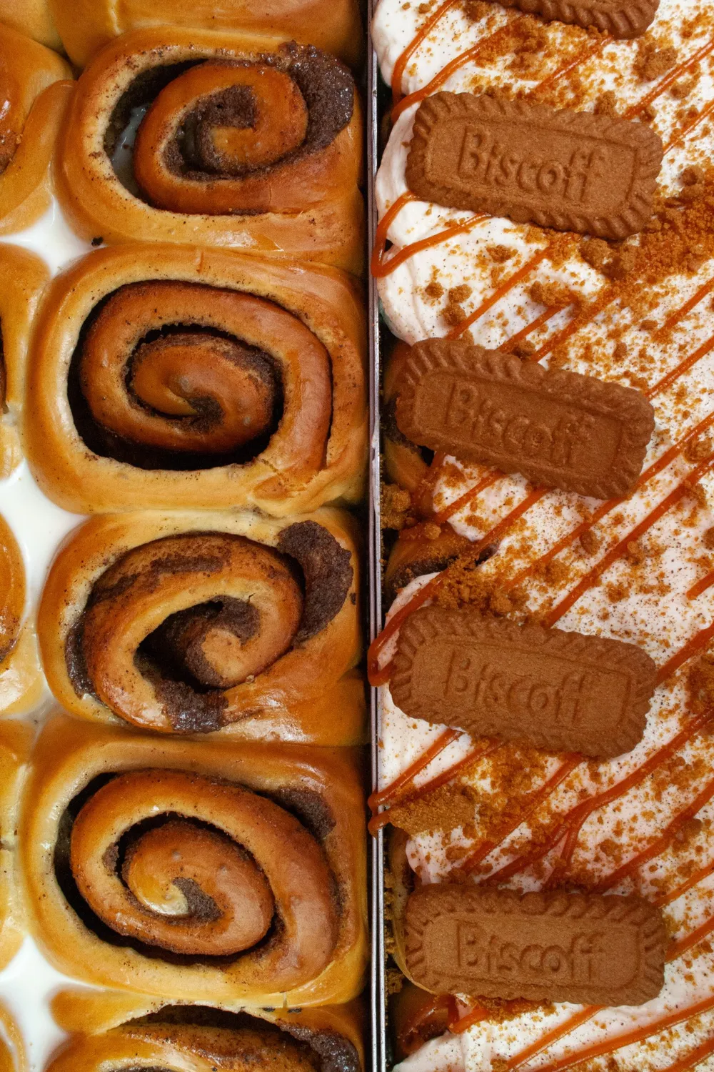 Blikle Cinnamon roll cannella caramello Lotus
