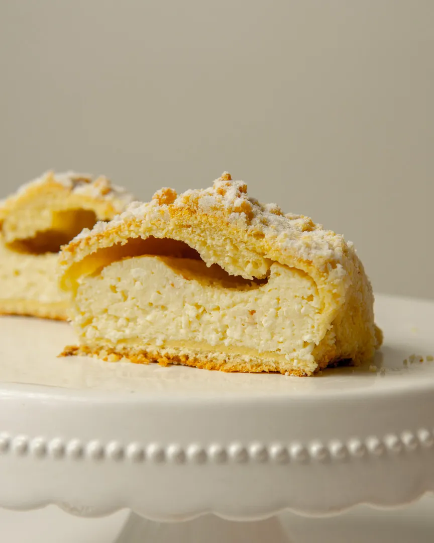 Blikle brioche al formaggio fresca da forno
