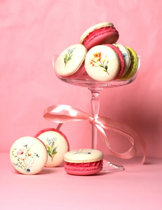 Blikle macaron lampone fiore alla farina di mandorle