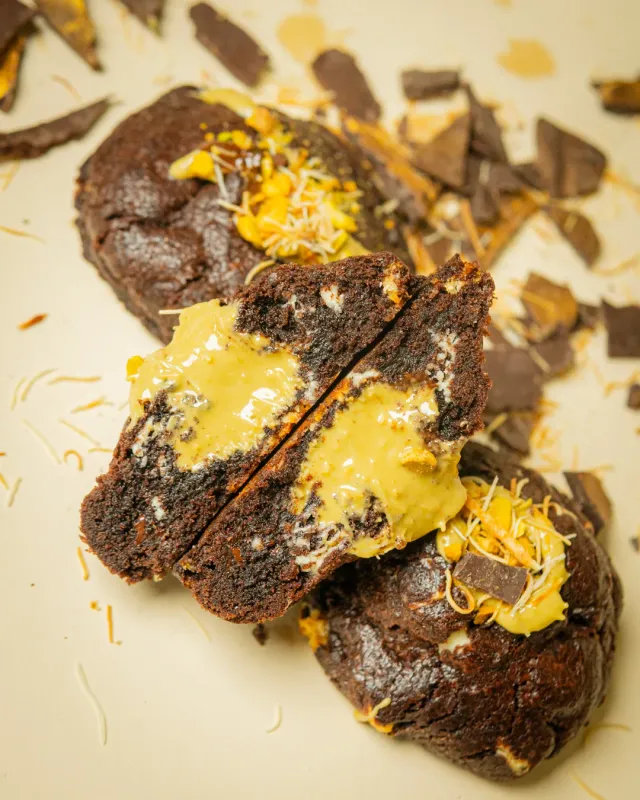 Blikle Czekolada Cookie biscotto pistacchio e kataifi